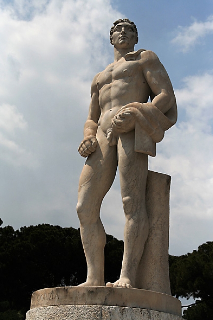 Stadio dei marmi 194